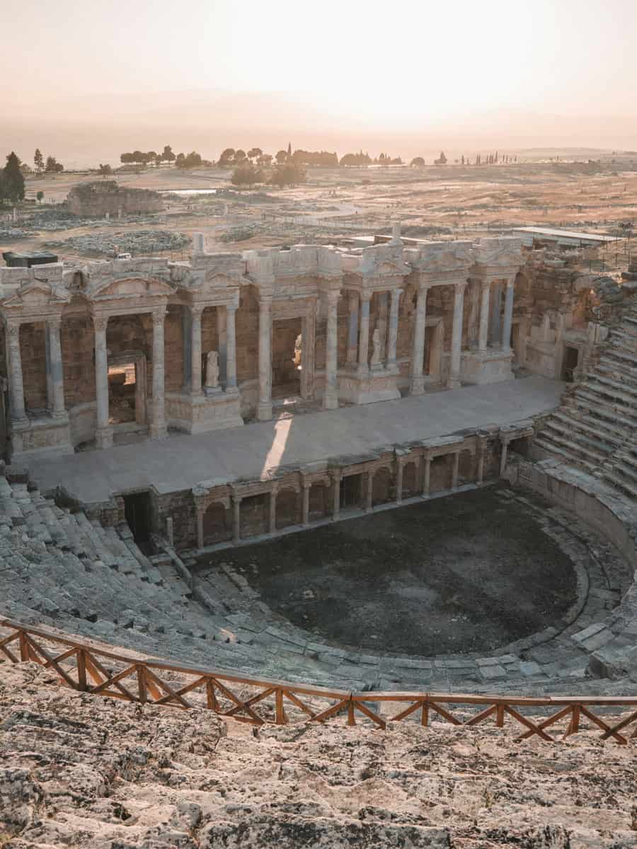 Pamukkale Römisches Theater - Reiseblog Bravebird