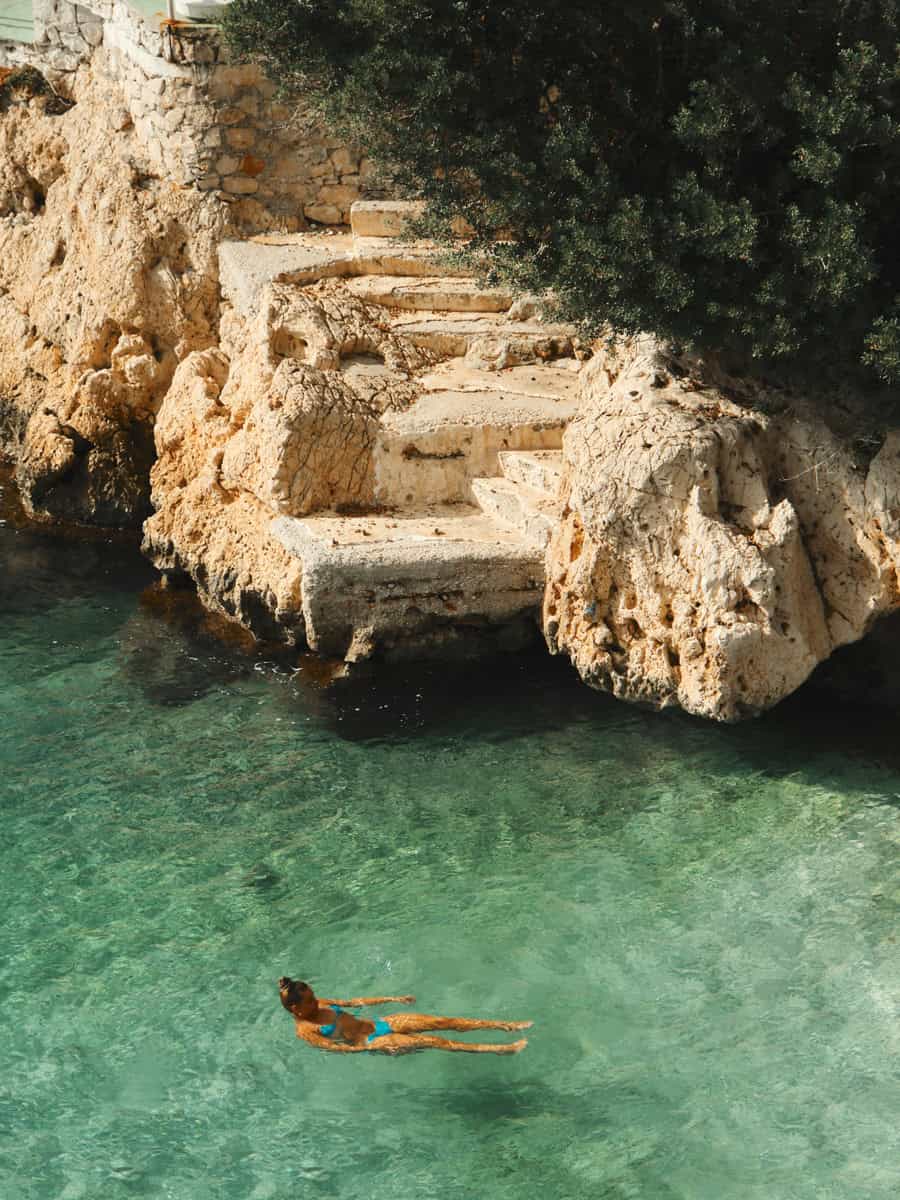 Baden in Kas Türkei - Reiseblog Bravebird