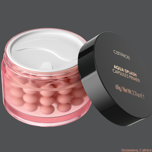 Aqua Splash Capsule Primer aus dem Catrice Trend Drop „Glass Cloud“.