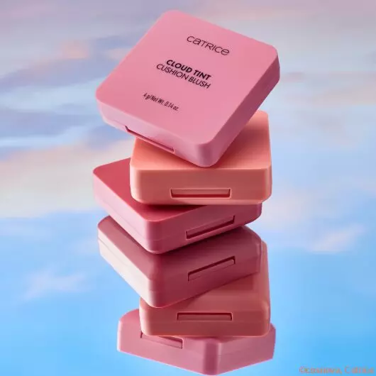 Cloud Tint Cushion Blush aus dem Catrice Trend Drop „Glass Cloud“.