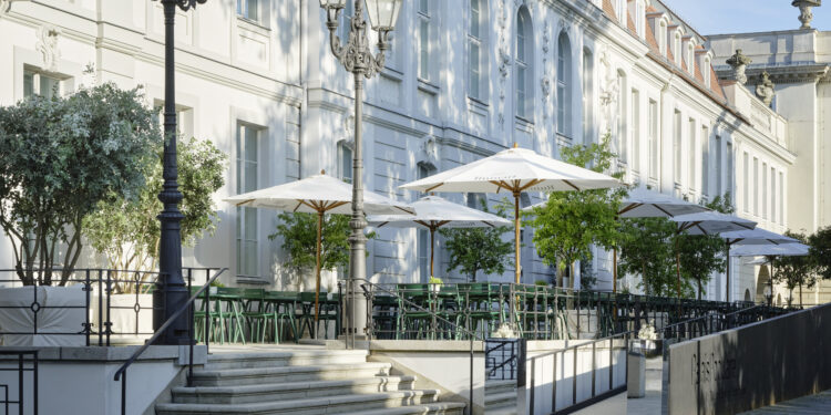 Gallery Weekend in Berlin mit der Ruinart Champagne & Art Bar