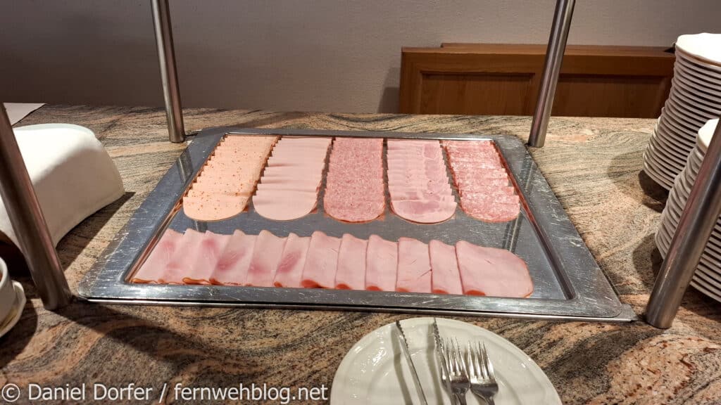 Wurst Frühstücksbüffet Hotel Post Kappl Tirol Österreich