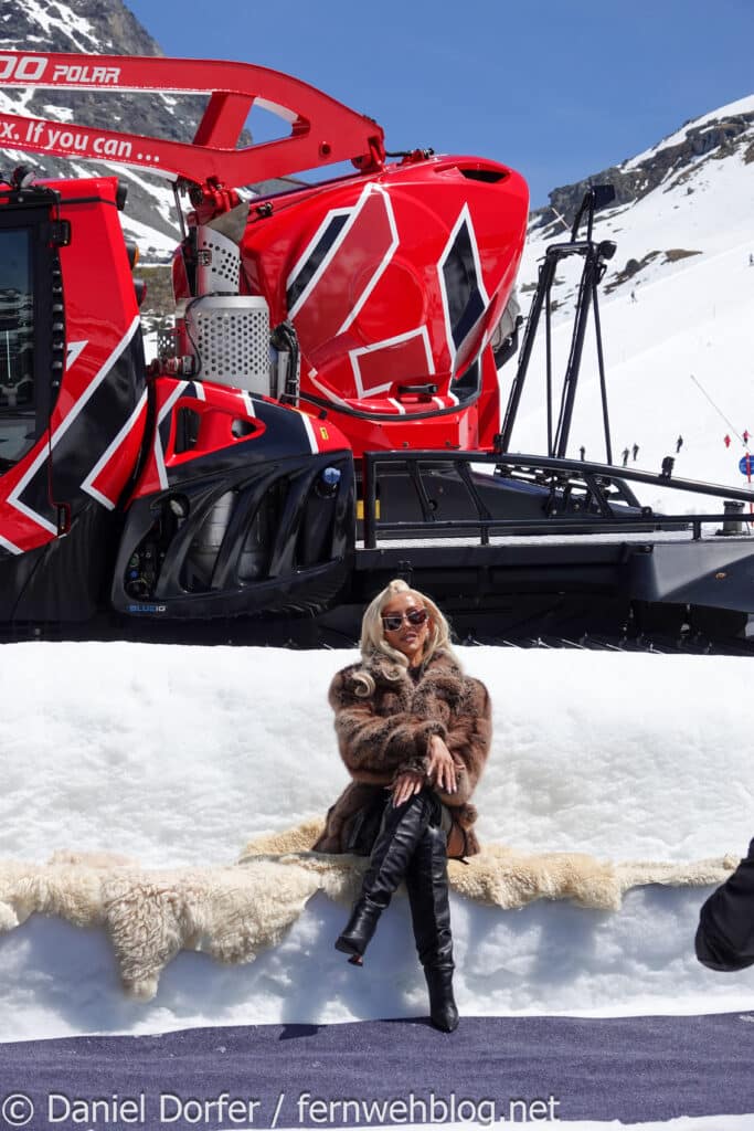 47 saisonfinale ischgl 2026 pic in the snow christina aguilera pose pistenraupe fernwehblog net 1