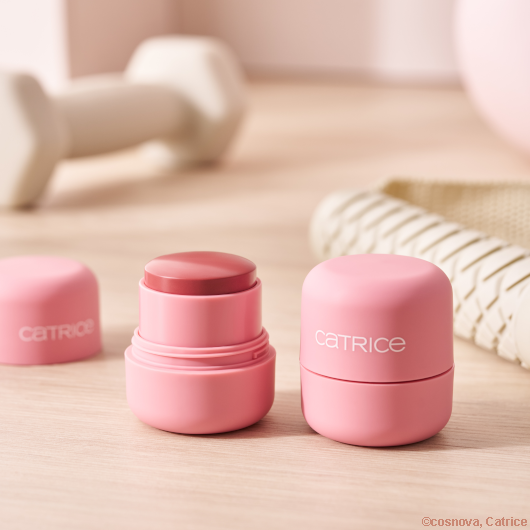 Blushed & Beautiful Multi-Use Stick aus der „My Core Essentials“-Kollektion von Catrice