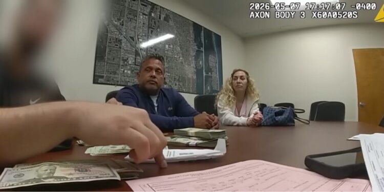 Florida Man Spends Days Searching for Owner of Lost $30,000 He Found: ‚it wasn’t mine to take‘