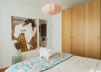Parachute’s Linen Tencel Jersey Quilt Is 25% Off This Memorial Day