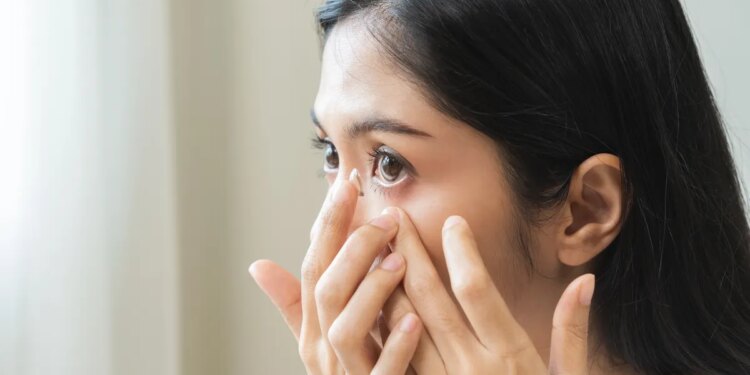 Best Places to Buy Contact Lenses Online for 2026 | The Cheapest Places to Find Contact Lenses