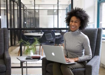 The 2026 Talent Acquisition Playbook: Mastering the AI-Human Balance in Recruitment
