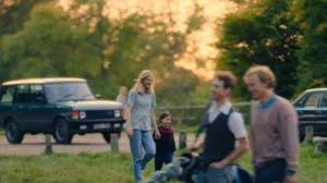 The Witness. (L to R) Eleanor Williams as Rachell Nickell, Jahsaiah Williams as Alex Hanscombe, in The Witness. Cr. Courtesy of Netflix © 2026