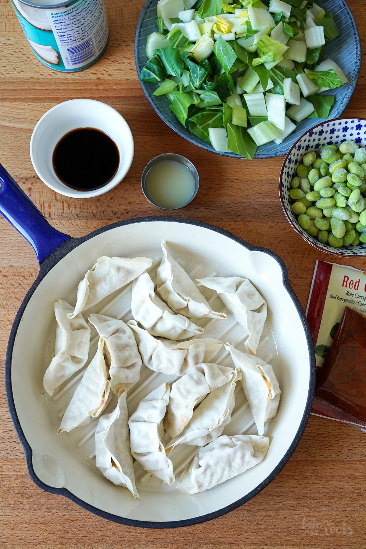 One-Pan Red Curry Oven Dumplings | Bake to the roots