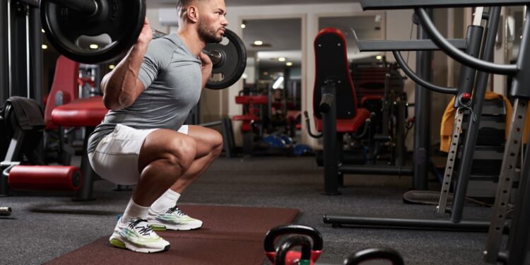 Squat Smarter: Mastering the Ideal Range of Motion