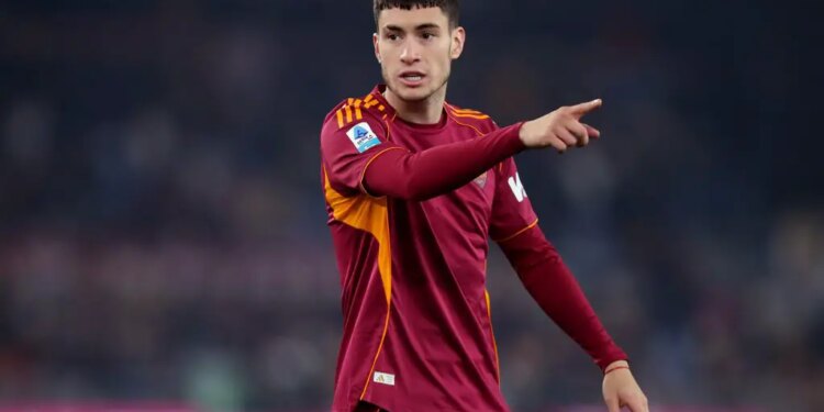 Borussia Dortmund hold talks with Matias Soulé’s representatives