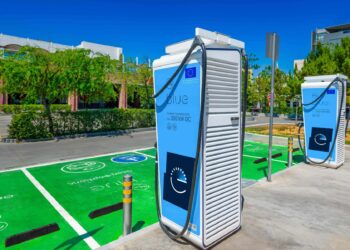 PPC Blue installs EV chargers at Romanian DIY stores