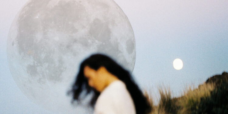 These 3 Zodiac Signs Will Be Most Impacted By June’s Full Moon