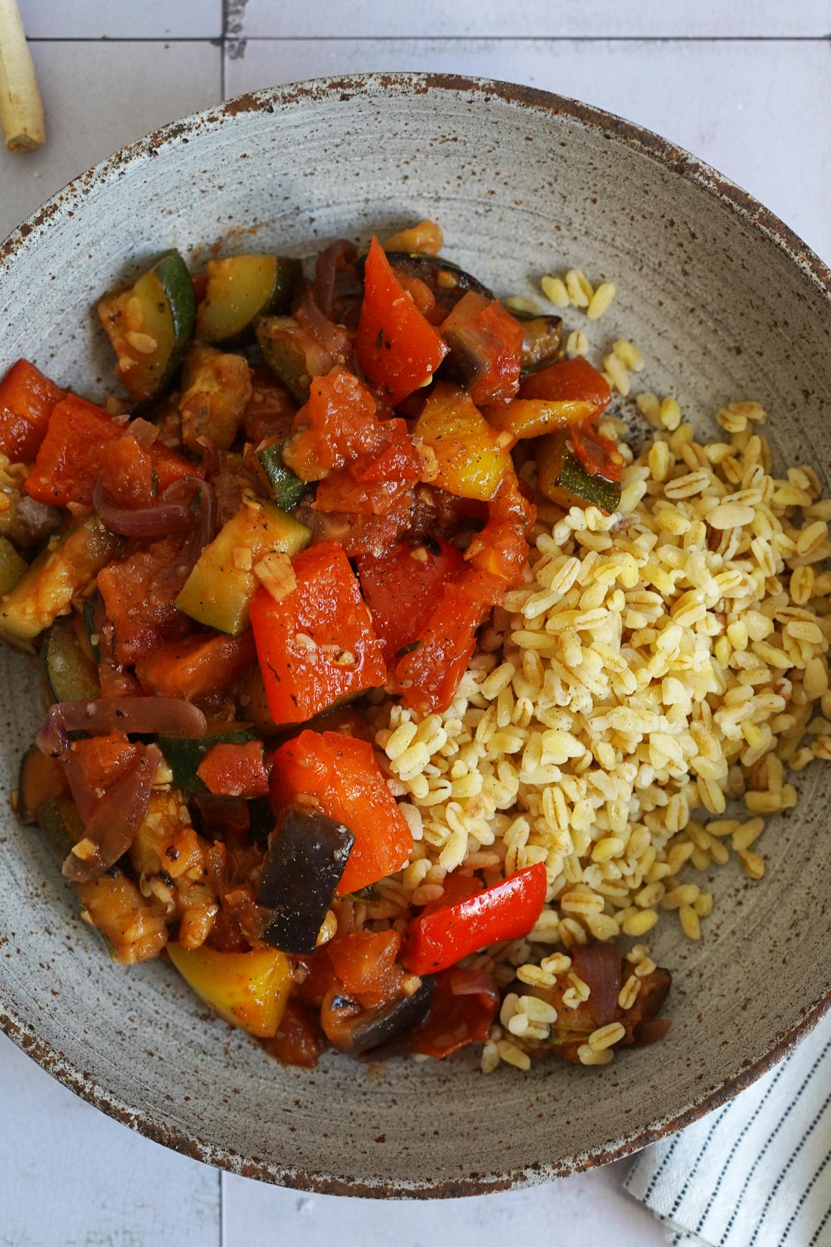 Easy Ratatouille with Soft Wheat (Sonnenweizen) | Bake to the roots