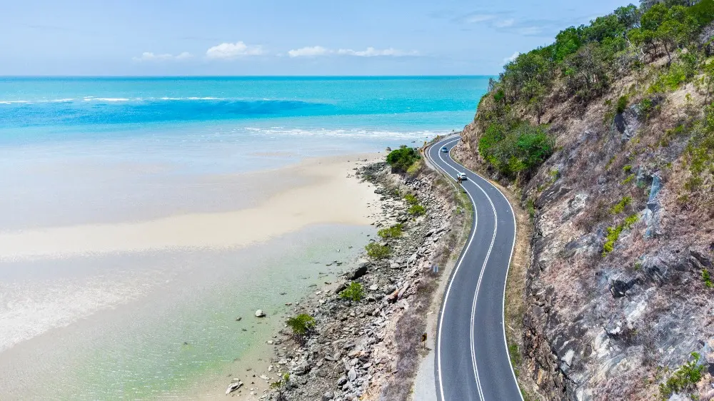 A Guide to Coastal Travel That Protects the Sea