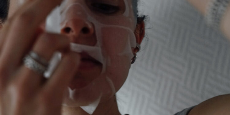 Tips for dry skin in winter // Winter Beauty Routine for healthier skin