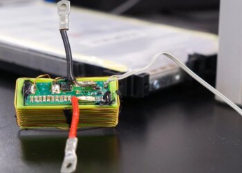 University of Kiel develops battery sensor-based communication system