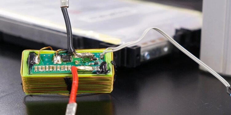 University of Kiel develops battery sensor-based communication system