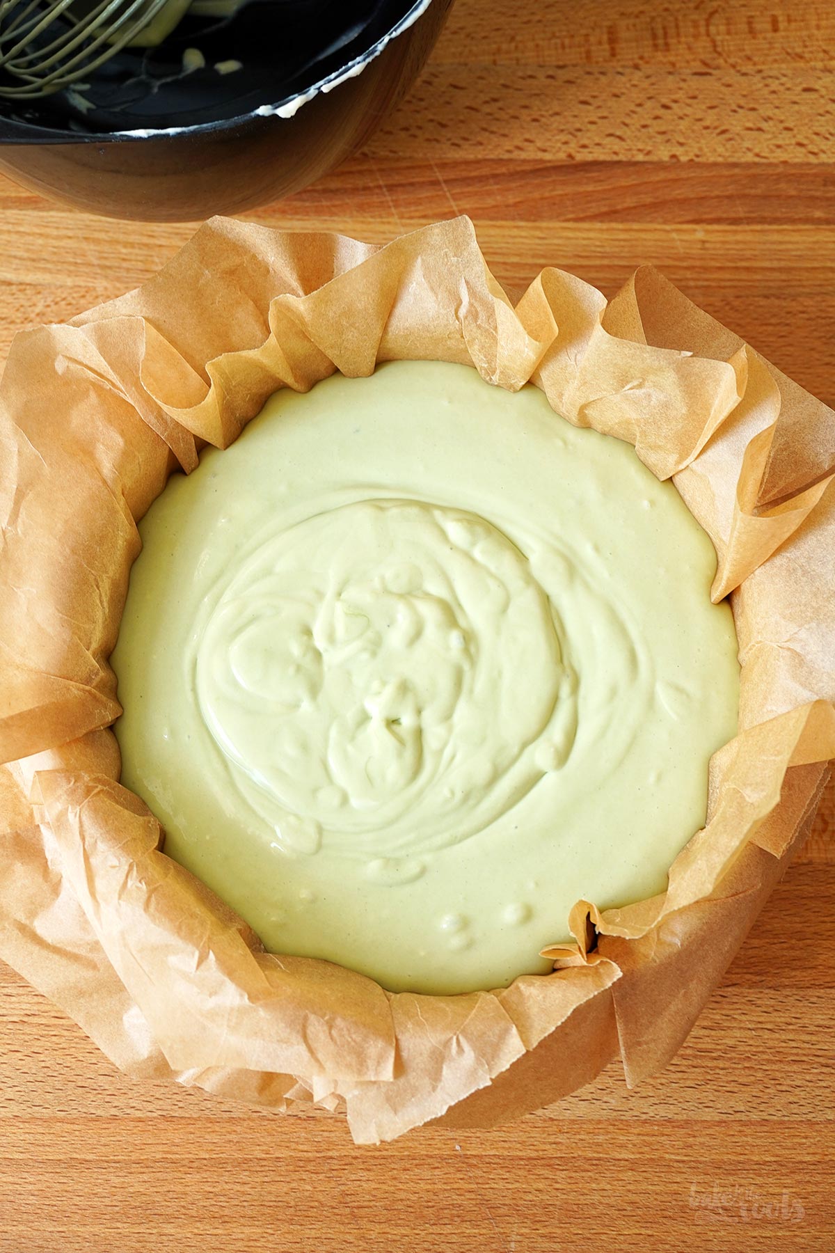 Strawberry Matcha San Sebastian Cheesecake | Bake to the roots