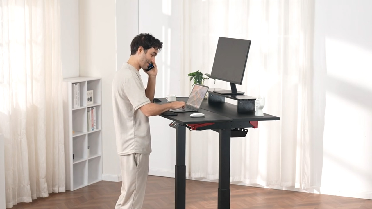 GTPlayer Zoned Tilt Smart Desk