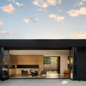 Paraiso Remodel / Austin Sandy Architects - Image 1 of 16