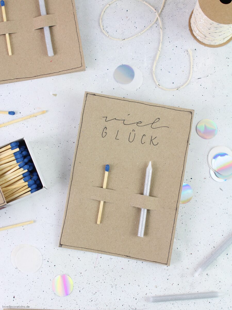 DIY Geburtstagskarte mit Kerze und Streichholz