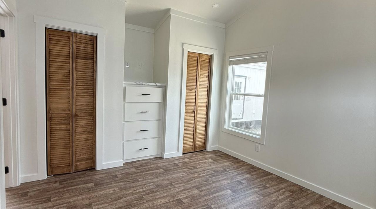 Butch Cassidy tiny house bedroom