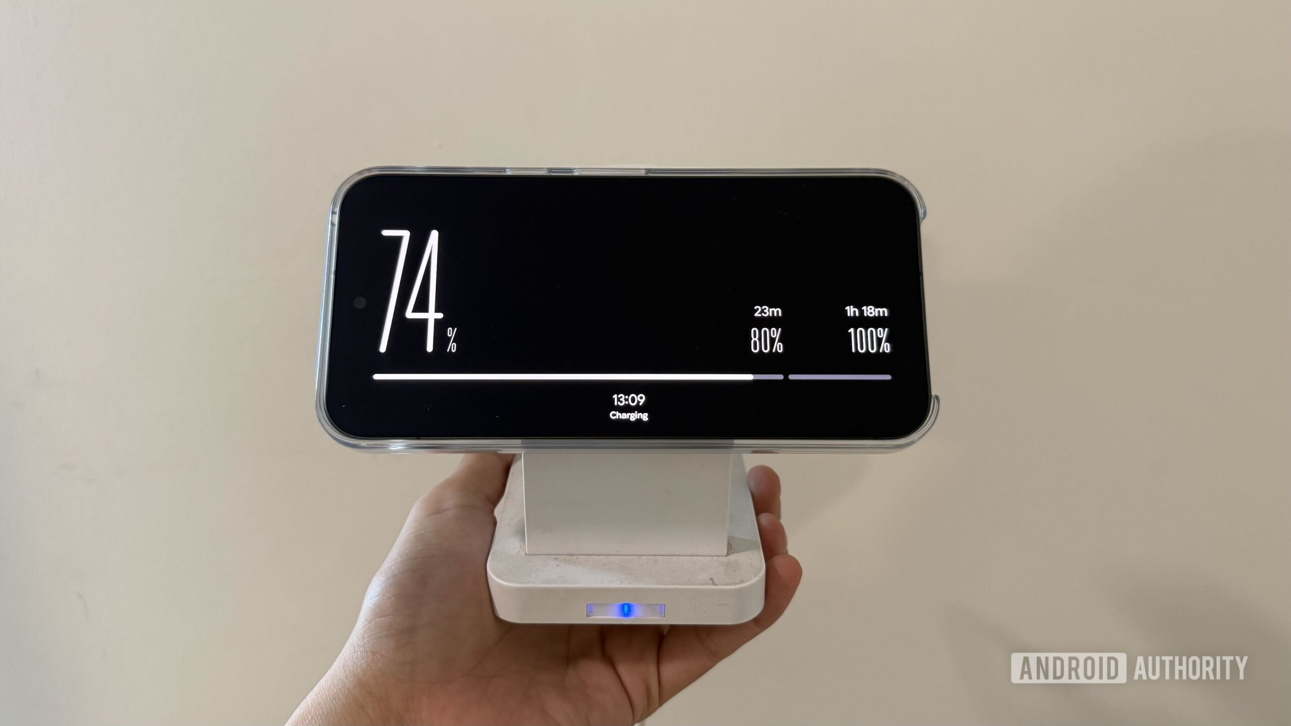 Ladestation für den Bildschirmschoner des Pixel 11