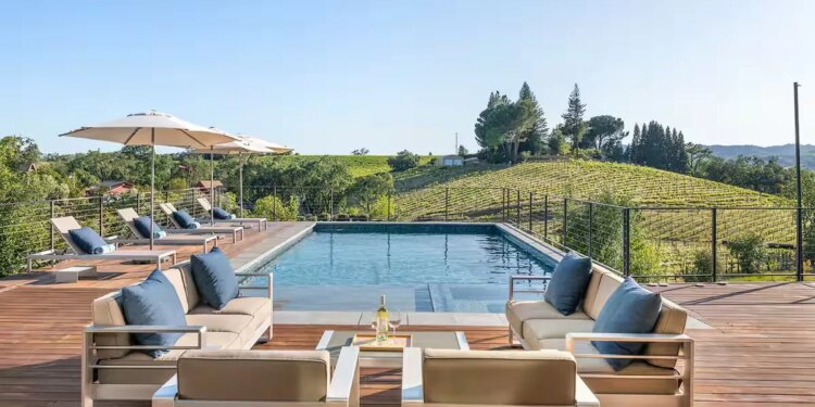 Planen Sie eine Weinland-Bachelorette? Schauen Sie sich diese Airbnbs in Napa Valley und Sonoma County an
