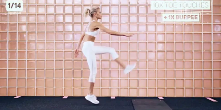 Trainiere wie Caro Daur – schau dir ihr 14-minütiges FAT BURN HIIT GANZKÖRPER-WORKOUT an • Joy della Vita