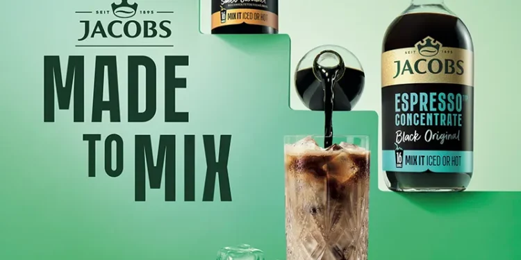 Jacobs Espresso Concentrate bringt den Layering-Trend ins Glas